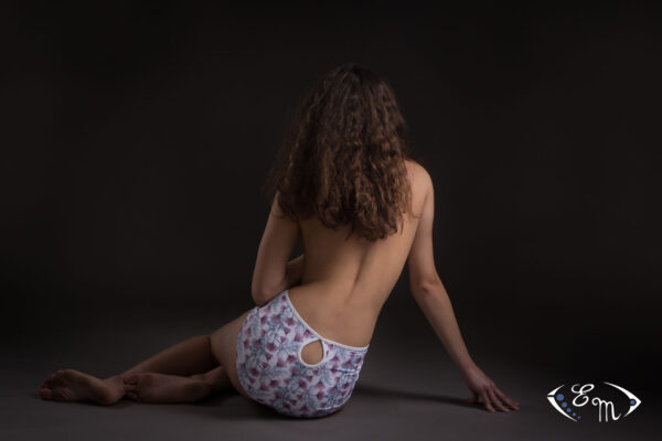 Caresse la goutte patron de couture, patron de lingerie, culotte, dentelle, élastique, caresse, caresse la culotte