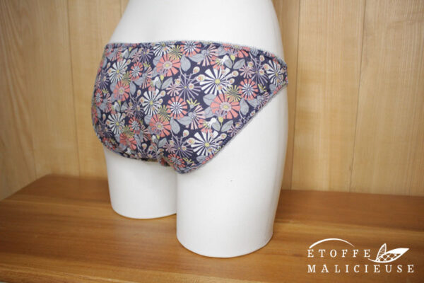 Patron de couture de lingerie facile et gratuit : la culotte Espoir