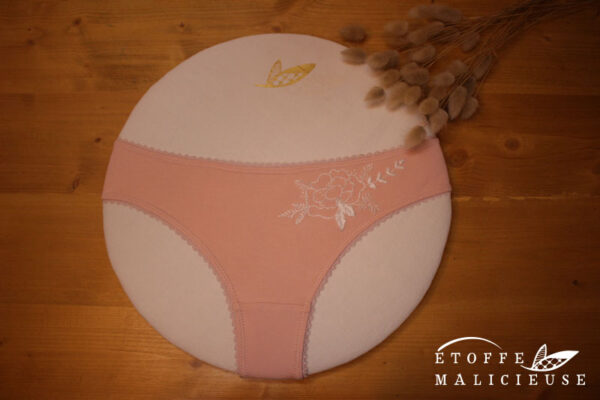 Broderie Tendre rose_03 Tendre rose